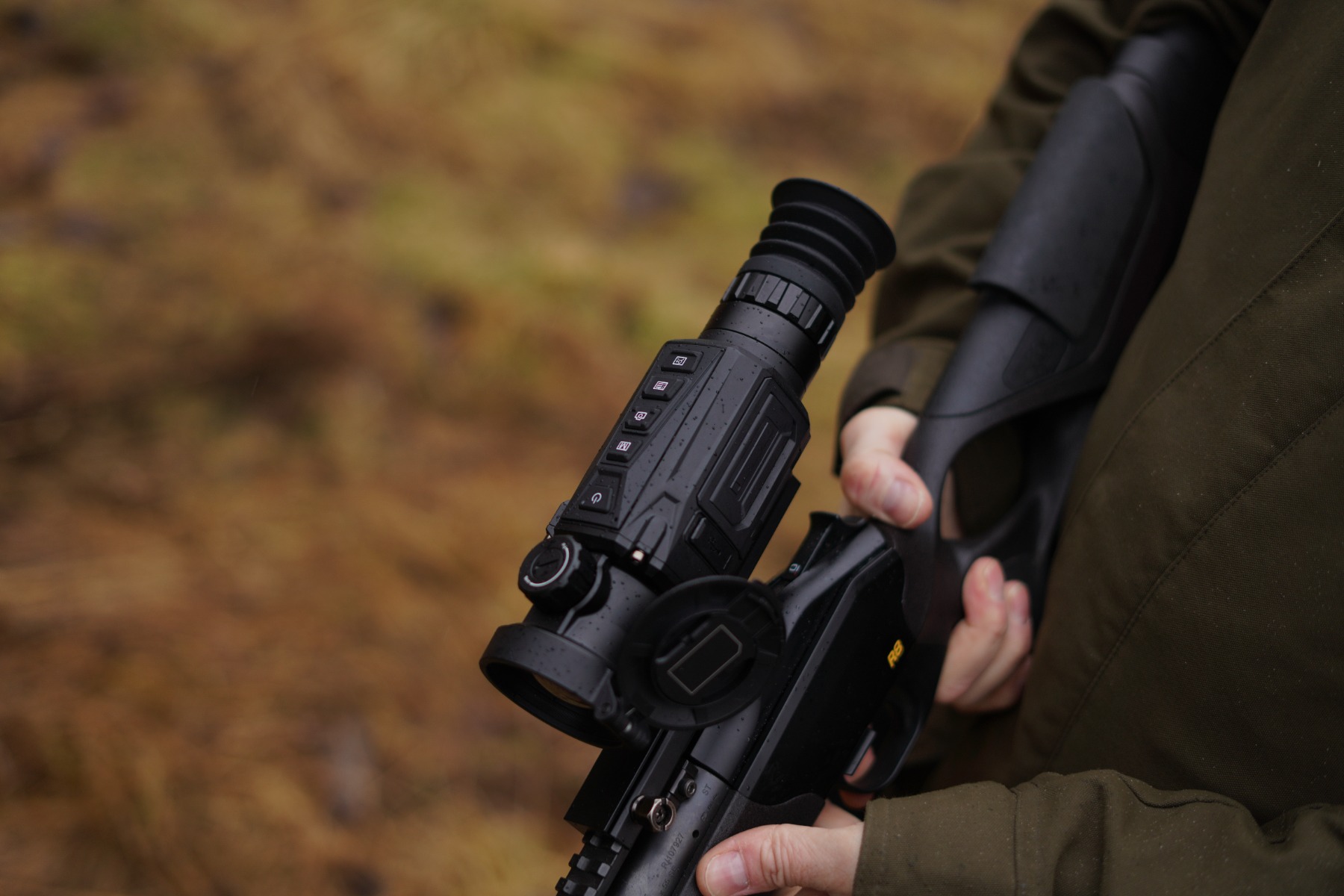 HIKMICRO Thunder 2.0 2.5x 19mm 35mK 256x192px 12µm Smart Thermal Weapon Scope with Rail