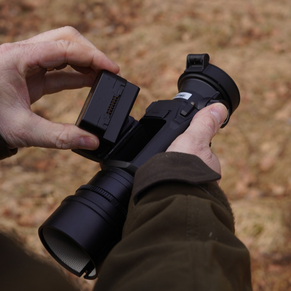HIKMICRO Thunder 2.0 TH35C 3.0x 35mm 20mK 384x288px 12µm Smart Thermal Clip-On (w/ Free 40A, 50A, 56A, or 62A Scope Adaptor)